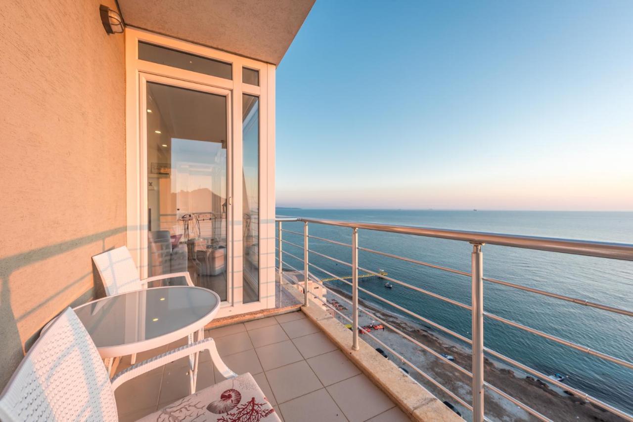 Blue Heaven -Full Sea View Brand New Apartment Durrës Exteriör bild