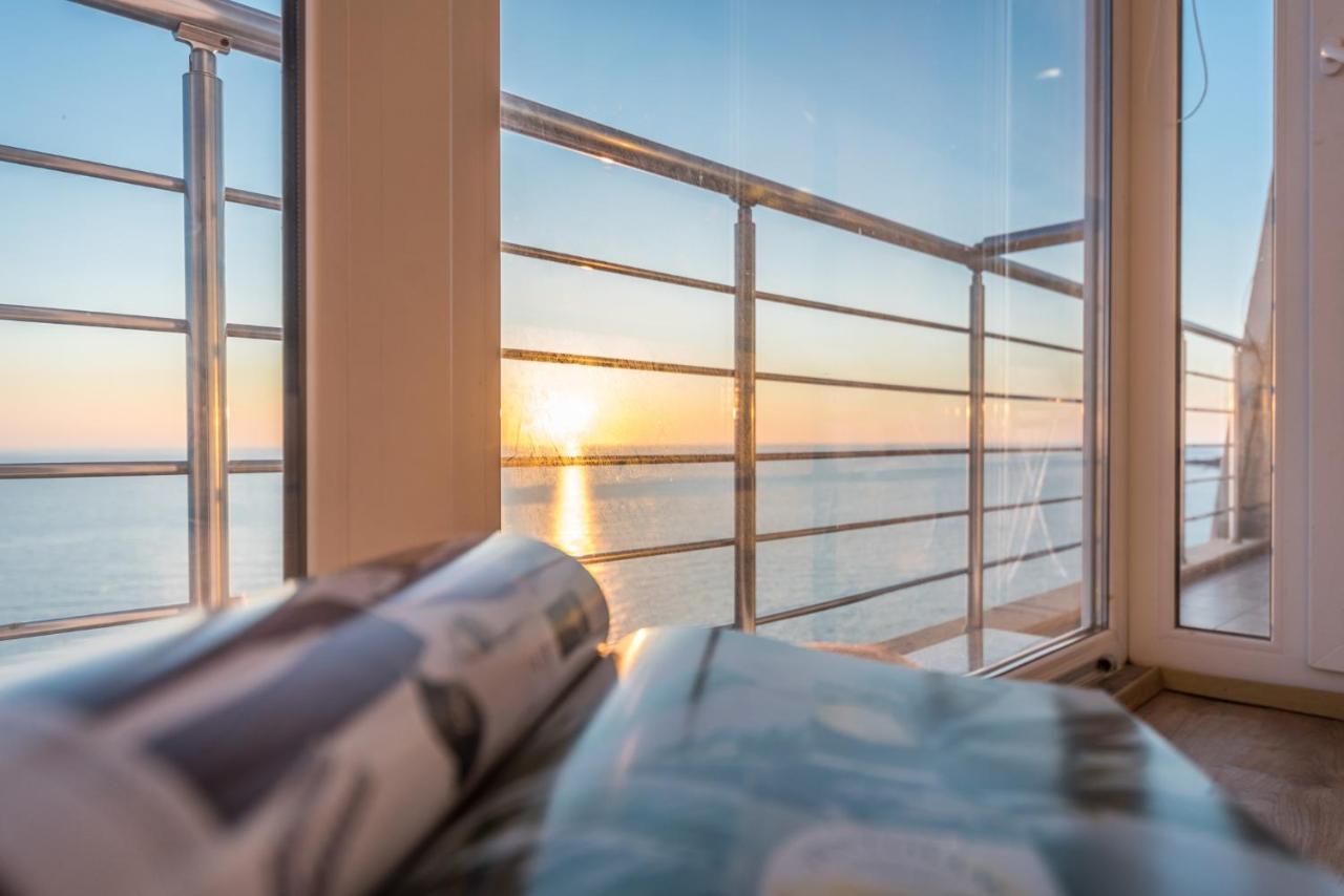 Blue Heaven -Full Sea View Brand New Apartment Durrës Exteriör bild