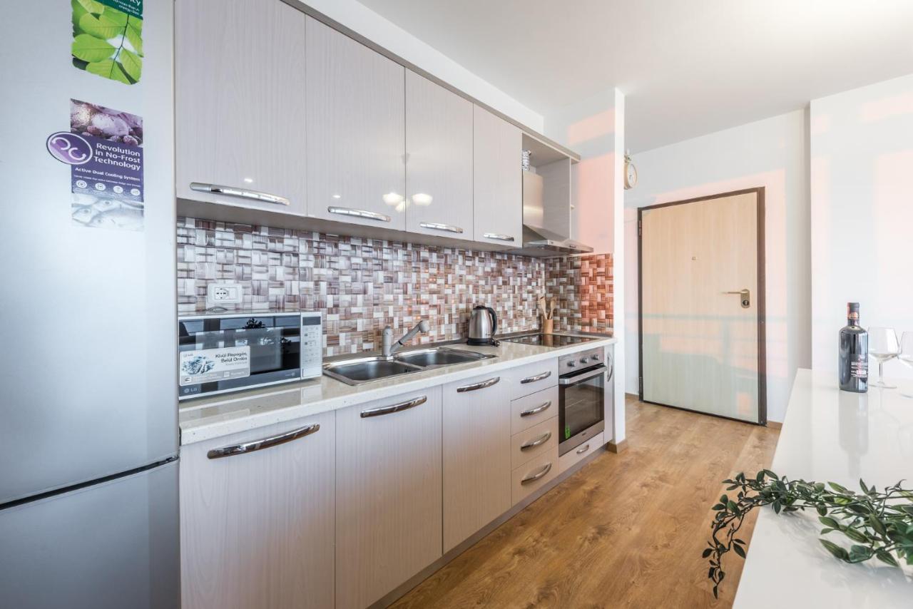 Blue Heaven -Full Sea View Brand New Apartment Durrës Exteriör bild